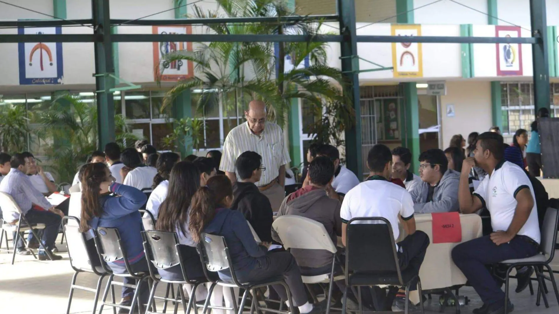 El fenómeno de desintegración familiar sigue creciendo e impacta a los estudiantes de preparatorias como el Conalep Tampico 